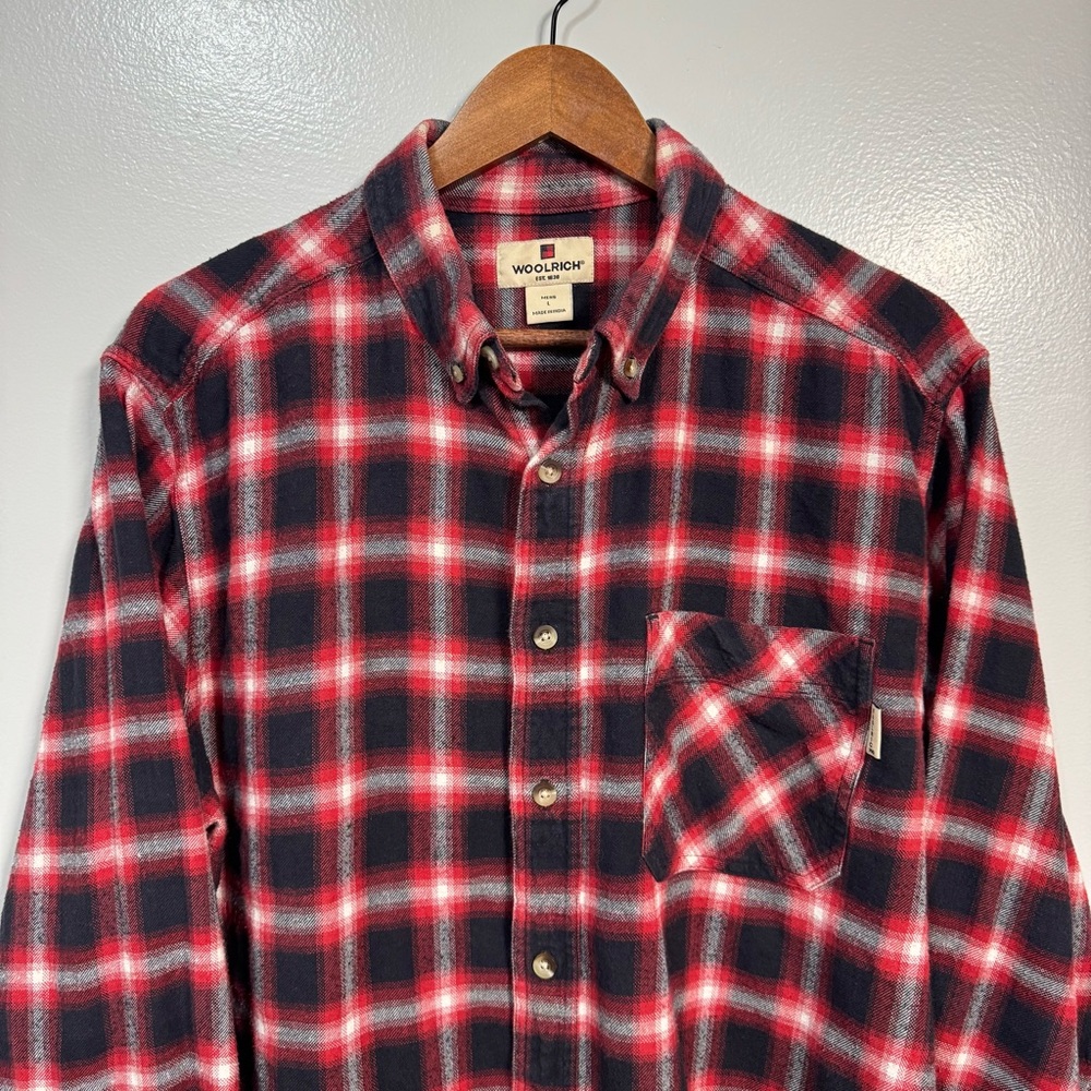 Woolrich Shirt Mens Large Red Plaid Flannel Long Sleeve Button Camp Cabin Cozy